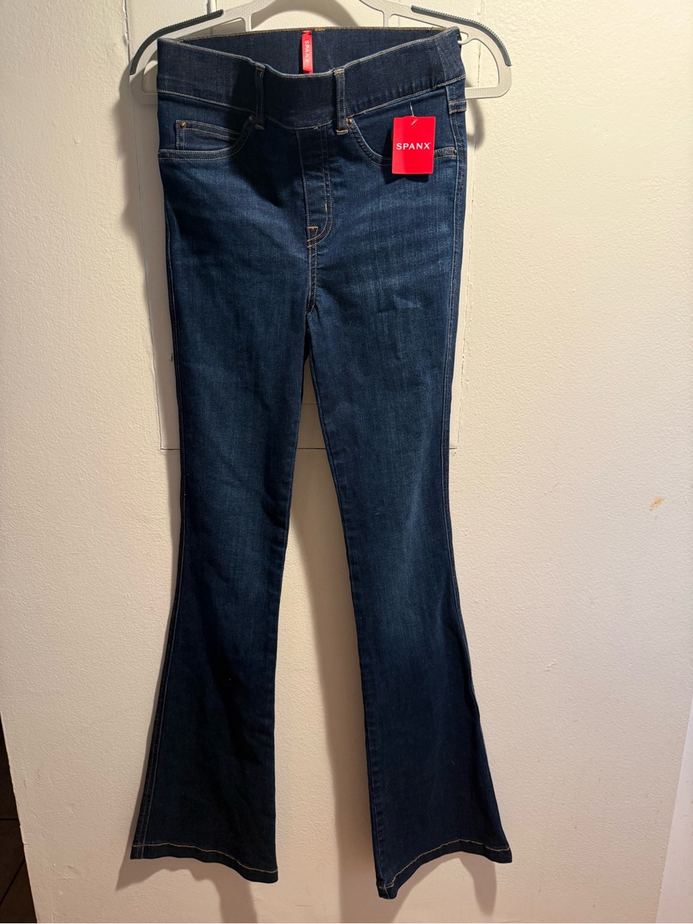 SPANX Flare Jeans Midnight Shade Dark Wash Size XS NWT $148 - Picture 7 of 7